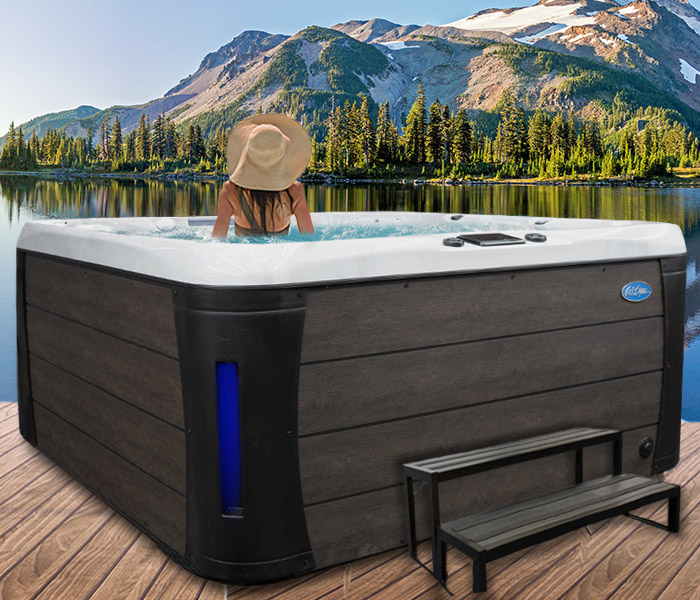 Calspas hot tub being used in a family setting - hot tubs spas for sale Montpellier